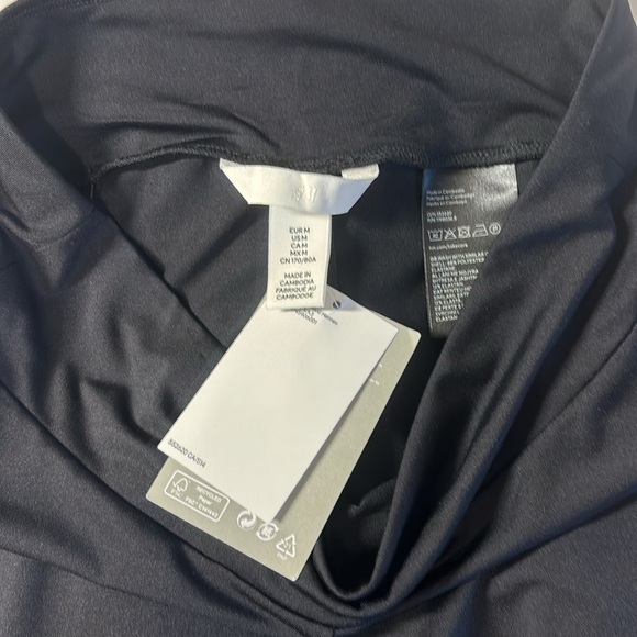 H&M leggings, size US  M, black - Picture 2 of 3